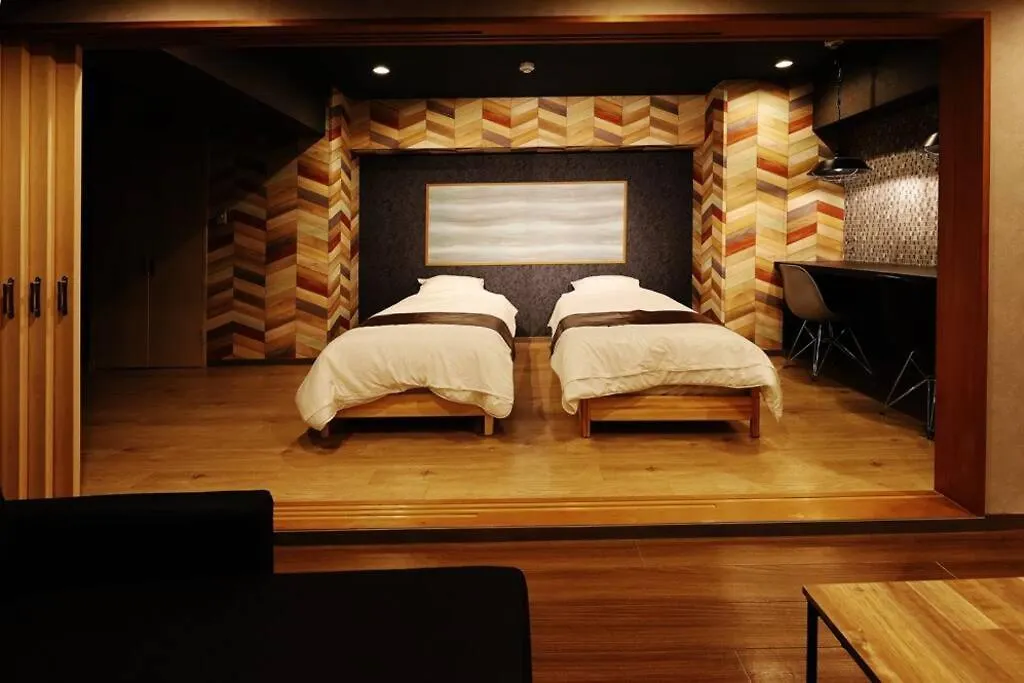 Molinhotels201 -Sapporo Onsen Story- 1L2Room S-Bed8 8Persons 0*, Sapporo Japonia
